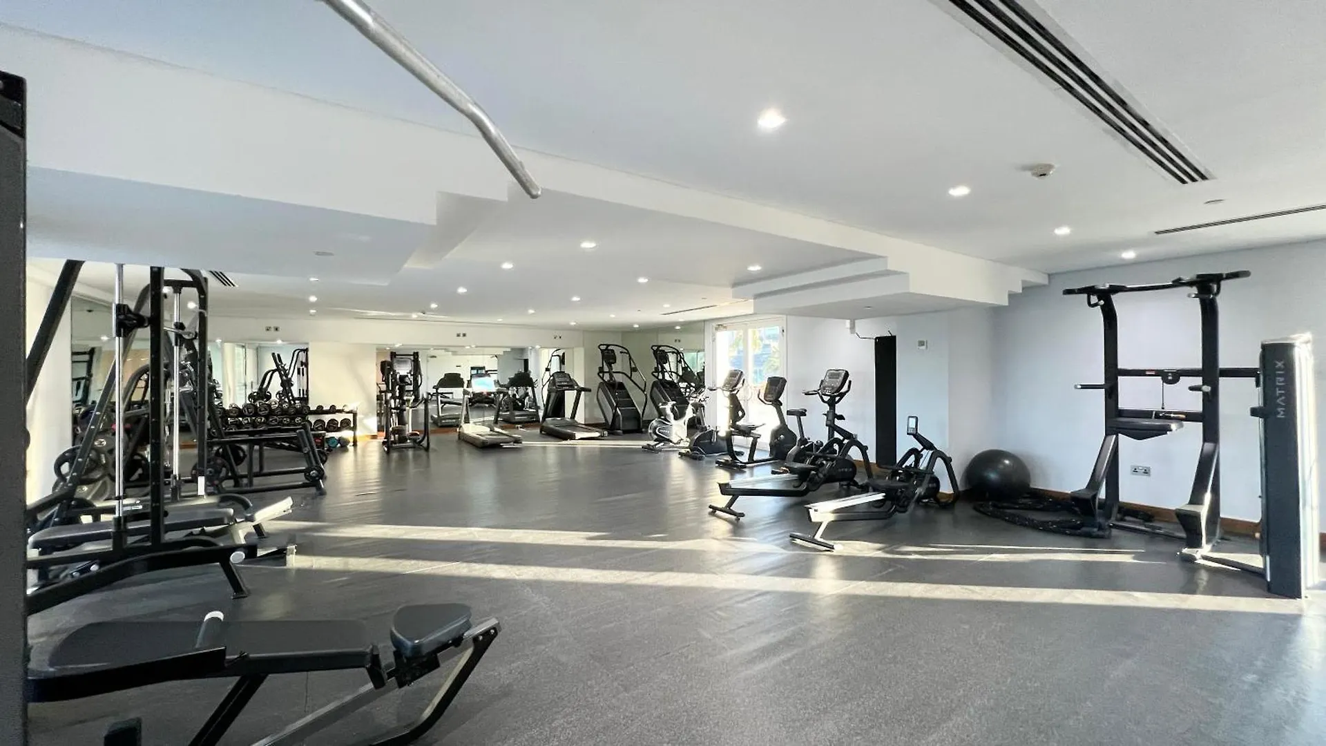 Marina Haven I Waterfront I Pool I Gym And Sauna Dubai Apartment
